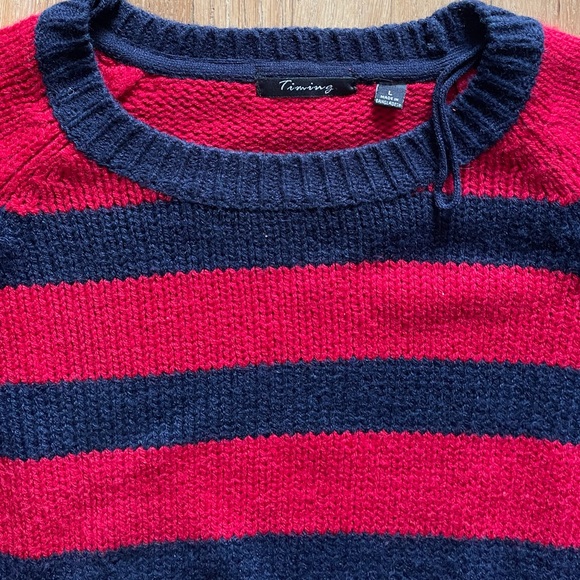 Timing Sweater Large - Picture 2 of 2